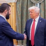 Trump formally orders lifting of Syria sanctions