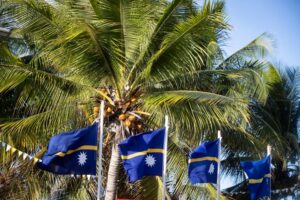 Australia to send hundreds to Nauru in $1.6bn migrant resettlement deal