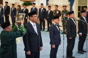 Indonesian President Prabowo replaces five ministers after deadly protests