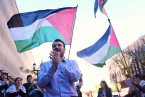 Lawyers urge US appeals court to uphold Mahmoud Khalil’s release order