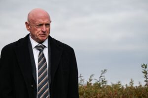 Pentagon says it is investigating US senator over ‘illegal orders’ video