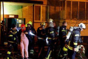 Russia attacks Kyiv, killing two, as US, Ukraine discuss plan to end war