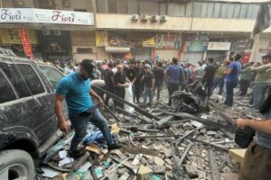 Israel bombs southern suburbs of Beirut