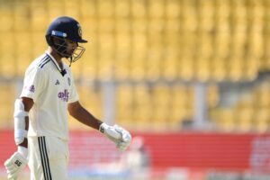 India destroyed by Harmer, South Africa in second Test to lose series 2-0