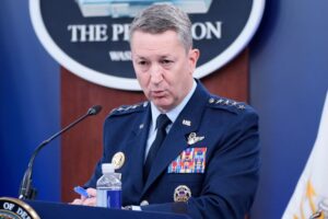 Top US military adviser tours Caribbean as pressure on Venezuela deepens