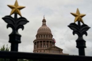US court blocks new Texas congressional map while state officials appeal