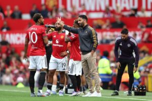 Manchester United vs Everton: Premier League – team news, start and lineups