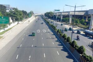 At least three killed as magnitude 5.5 earthquake hits Bangladesh