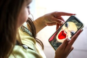 Snapchat starts age checks in Australia ahead of teen social media ban