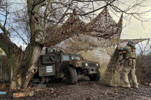 Russian forces ‘completely cut off’ from Kupiansk, says Ukrainian commander
