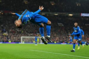 Man United, Bournemouth draw in eight-goal Premier League thriller