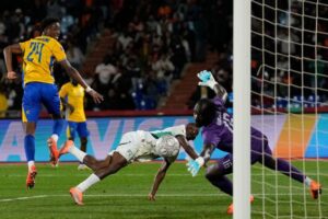 Ivory Coast fight back against Gabon to top AFCON group ahead of Cameroon
