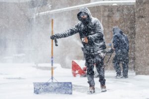 At least 10 people die, million without power as winter storm grips US