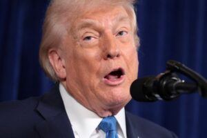 Trump promises oil executives ‘total safety’ if they invest in Venezuela