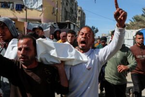 Israel hands over 15 bodies of Palestinians in last stage of captive swap