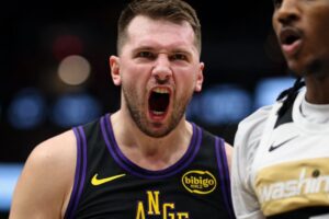 Luka Doncic posts 37-point triple-double as Lakers crush Wizards
