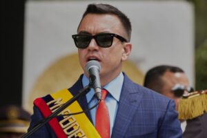 Ecuador announces 30 percent tariff on Colombia over drug trafficking