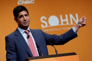Trump nominates Kevin Warsh to replace Powell as Fed chair