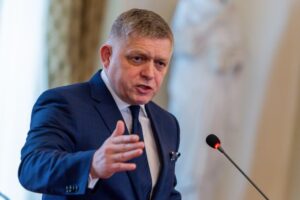 Slovakia halts emergency power supplies to Ukraine over Russian oil dispute