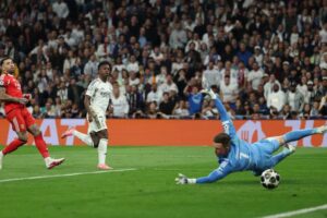 Vinicius hits winner as Real Madrid eliminate Benfica from Champions League