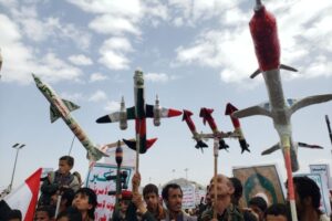 Houthis open new front in Iran war: Will Yemeni group block Bab al-Mandeb?