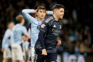 Real Madrid beat Celta Vigo to close on Barcelona with Valverde late goal