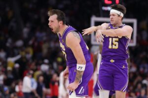 Luka Doncic scores 40 points as Lakers defeat Rockets in NBA