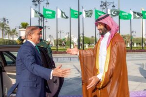 Can Pakistan juggle US-Iran mediation with Saudi defence commitments?