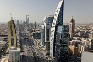 Saudi Arabia posts $33.5bn budget deficit amid drop in oil sales