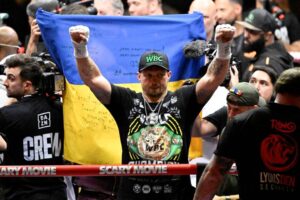 Usyk avoids shock defeat with 11th-round stoppage of Verhoeven