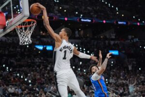 Wembanyama scores 33 as Spurs rip Thunder to level NBA playoffs