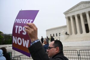 US judge bars Trump from ending protected status for Yemeni nationals