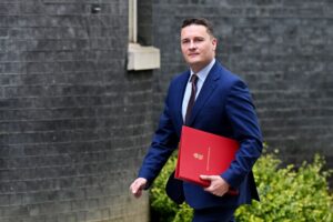 UK PM Starmer set to meet rival Streeting amid pledge to carry on governing