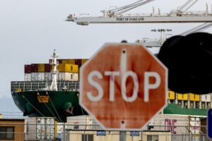 US court pauses decision blocking Trump’s 10 percent global tariff