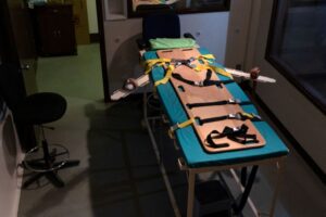US lawyers say man on death row could be executed with expired lethal drugs