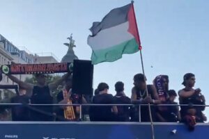 Lamine Yamal waves Palestine flag as Barcelona celebrate La Liga win