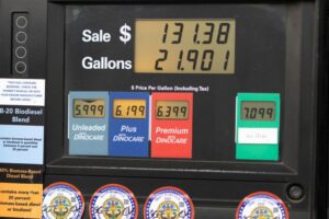 Trump tells US petrol retailers to reduce prices ‘immediately’