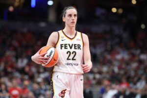 WNBA: Alyssa Thomas suspended one game for fist into Cailtin Clark’s throat