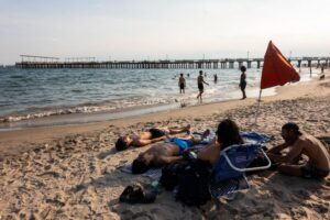 US heatwave to test power grid amid soaring AI-driven energy demand