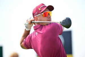 Herbert leads British Open golf, equals record lowest score at a Major