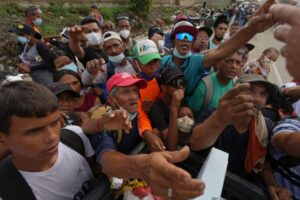 In Pictures: Hunger, despair as Venezuela quake death toll rises