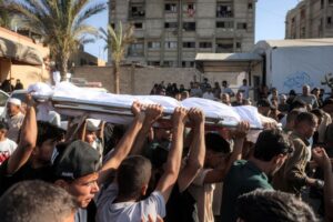 Israeli attacks on Gaza kill 10 people in 24 hours despite ‘ceasefire’