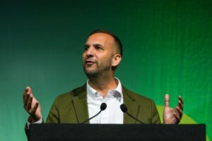 UK Greens leader seeks rule change after party declares Zionism is racism