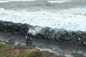 India evacuates tens of thousands as ‘very severe’ Cyclone Arnab nears